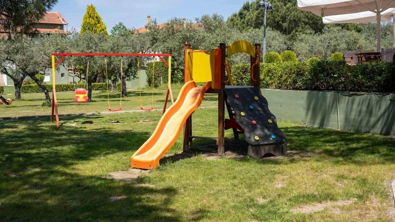 Alexandros Hotel Apartments Vourvourou