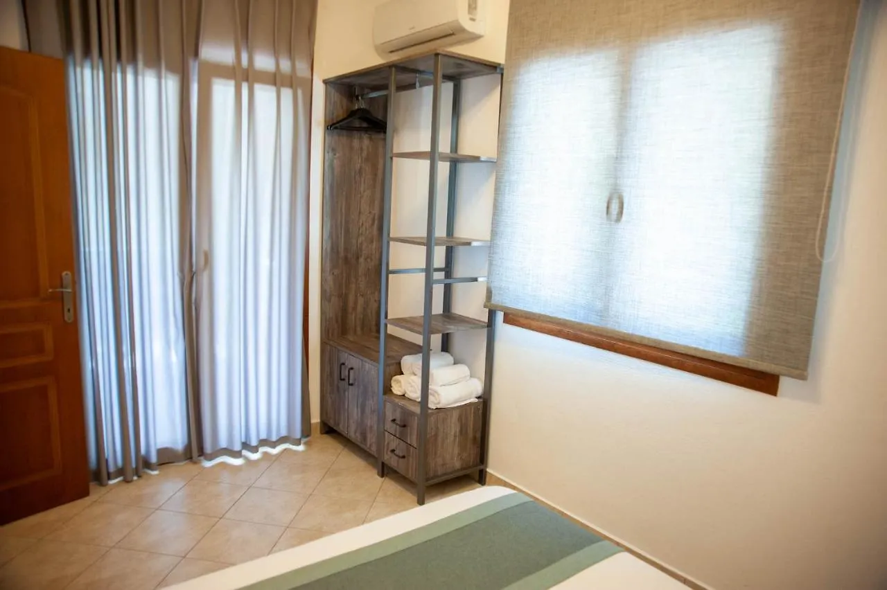 Alexandros Hotel Apartments Vourvourou Aparthotel