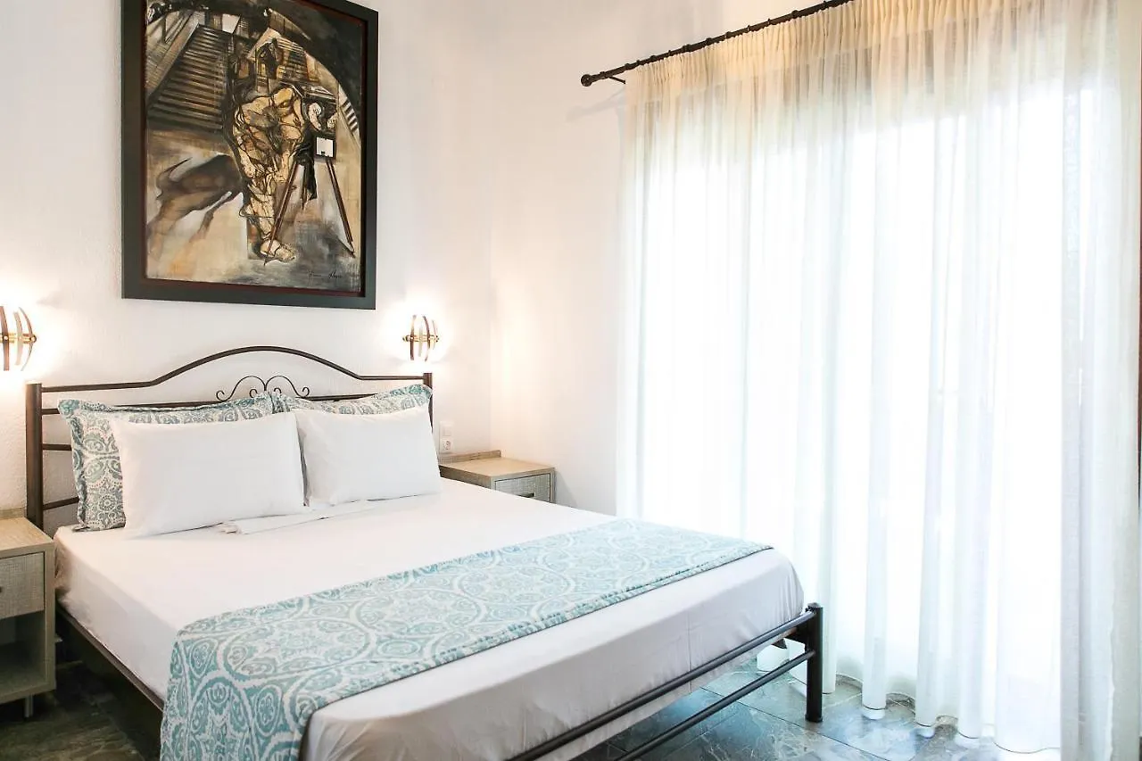 Alexandros Hotel Apartments Vourvourou 3*,